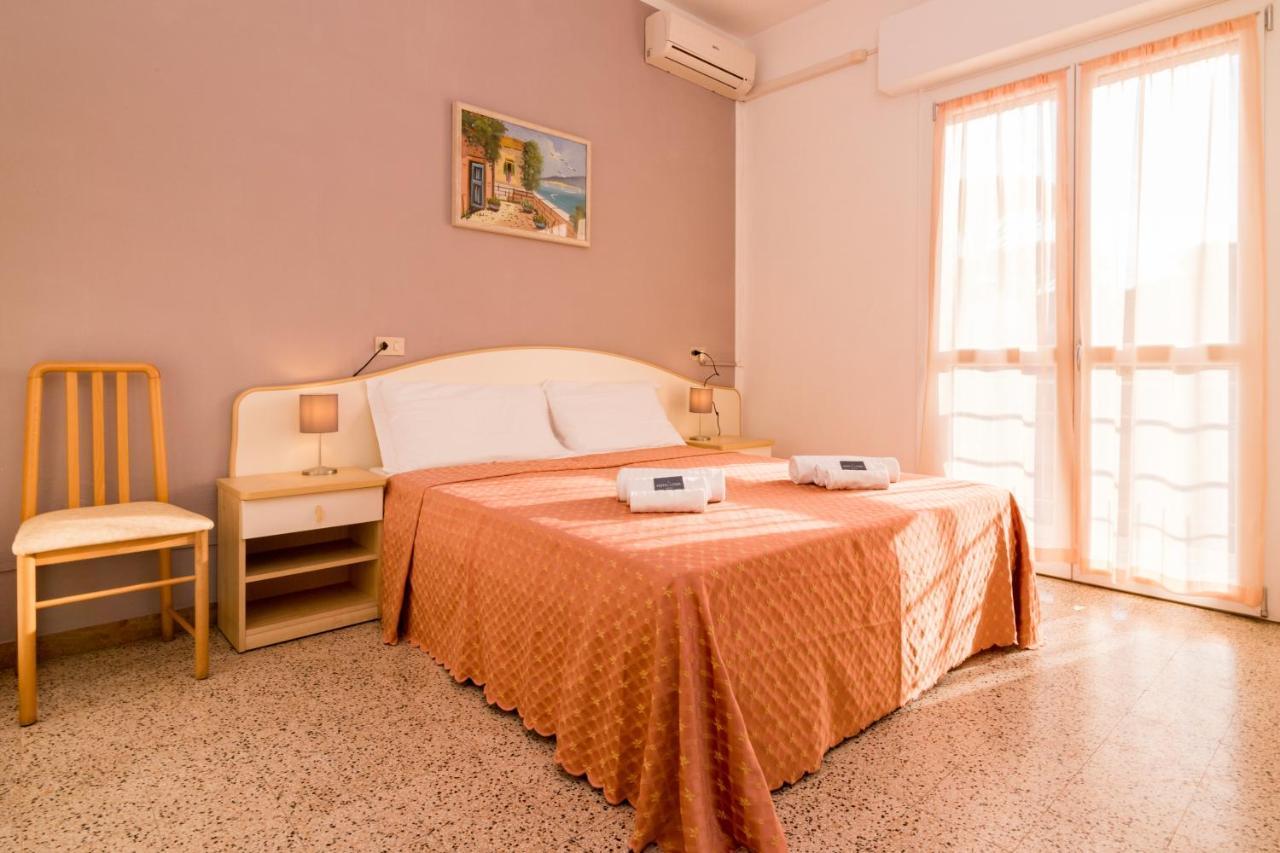 Hotel Lydia Червия Экстерьер фото