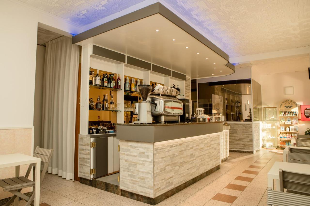 Hotel Lydia Червия Экстерьер фото