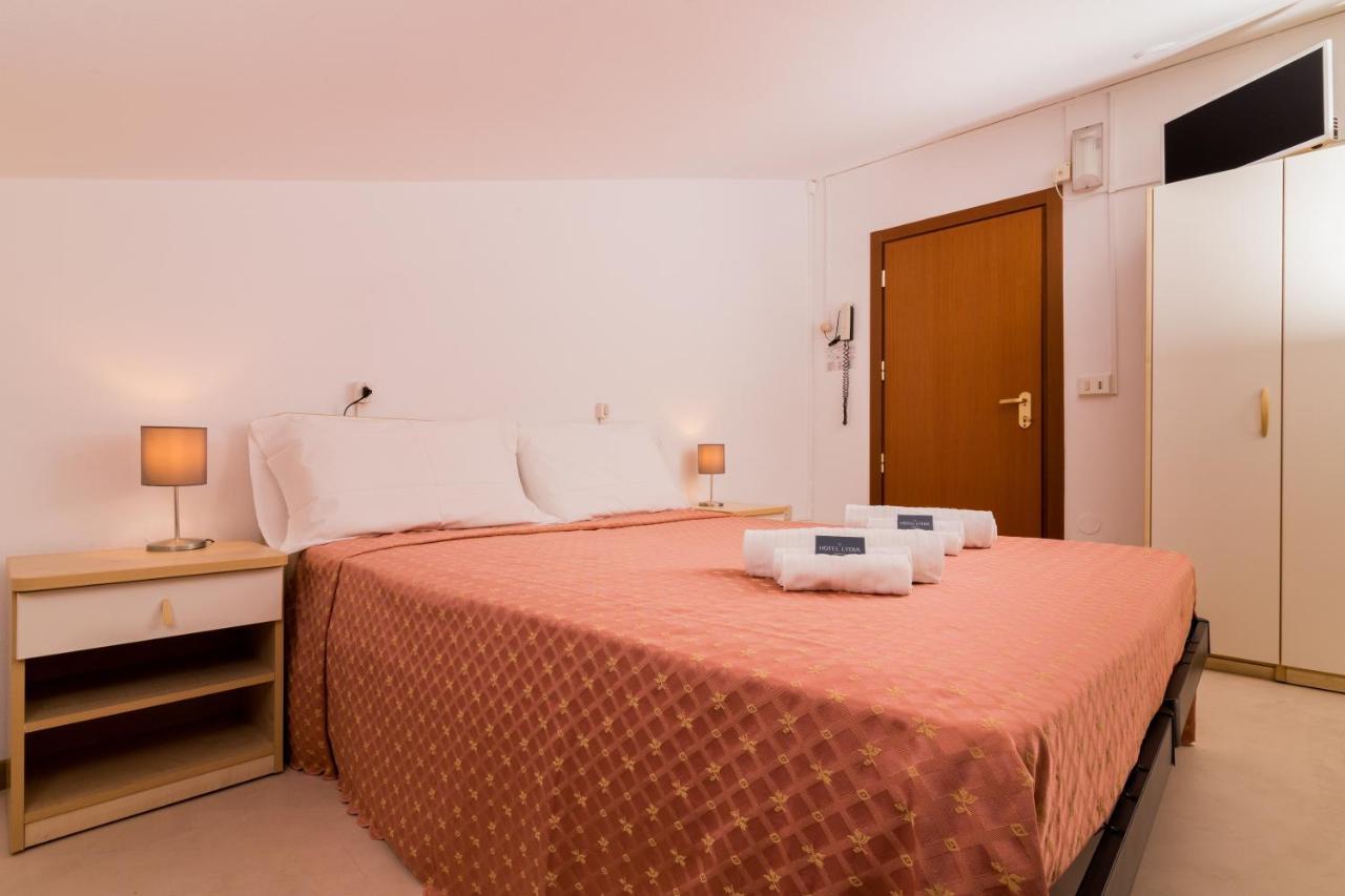 Hotel Lydia Червия Экстерьер фото